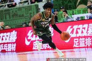 直播吧：同曦预计提交戴维斯、利夫外援优先续约权！多队曾有意！